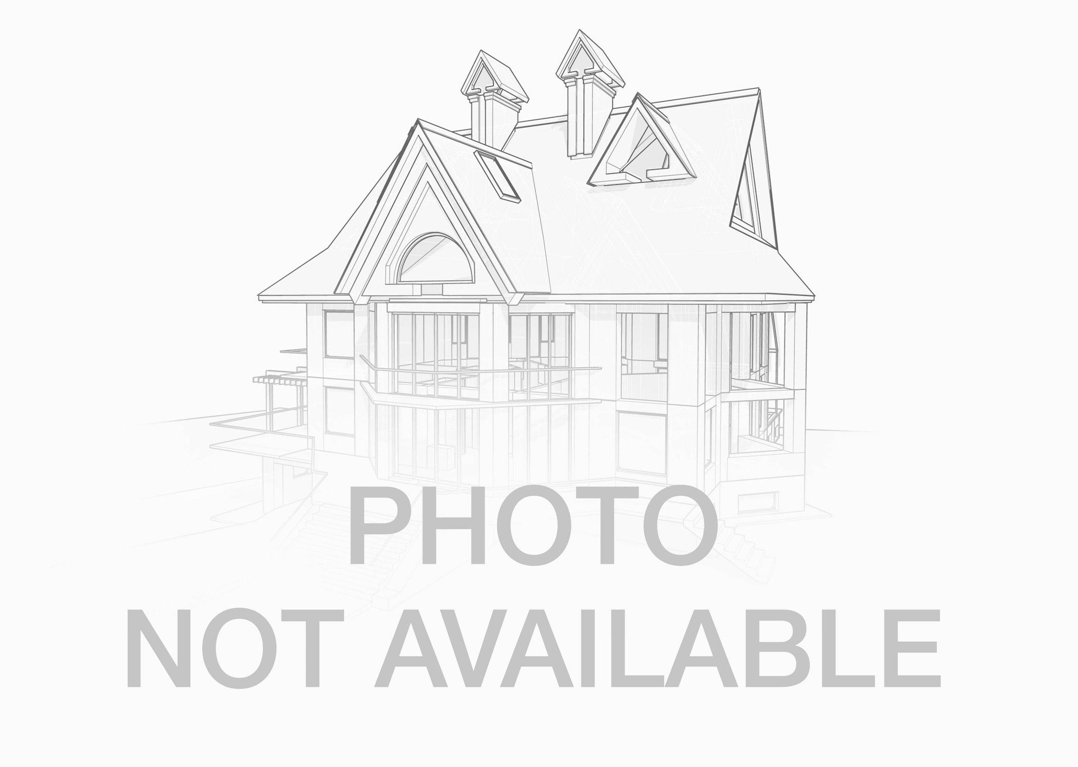 655 W Irving Park Road 